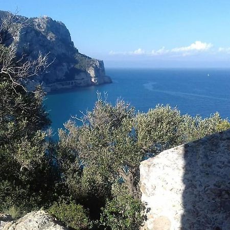 Appartamento Vittoria Pietra Ligure Luaran gambar